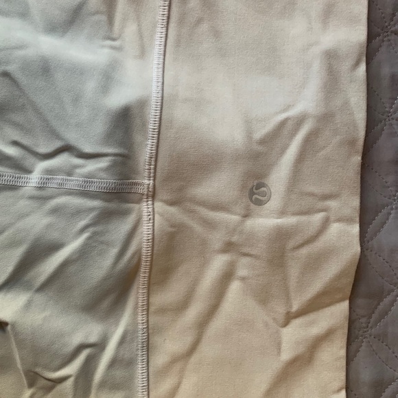 Lululemon leggings - Picture 3 of 5
